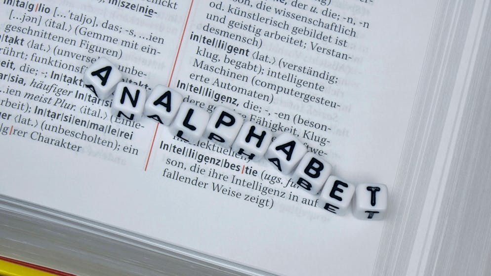 Wer sich mit Legasthenie auseinandersetzt, merkt rasch: Jedes Diktat wird zur Knochenarbeit.