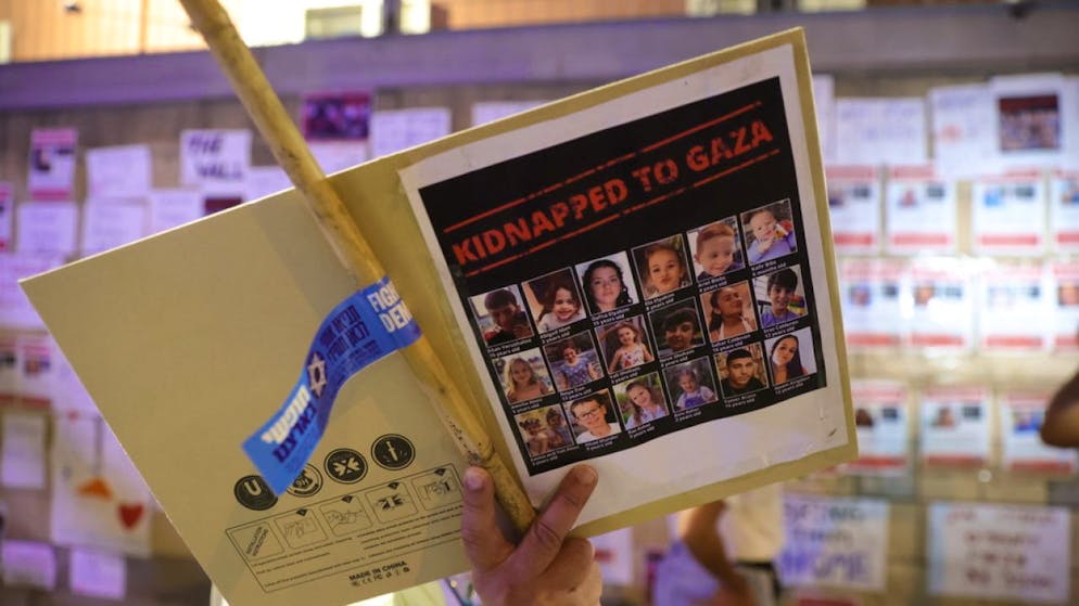 Il numero esatto degli ostaggi non è noto, ma Hamas stima che siano 200-250.