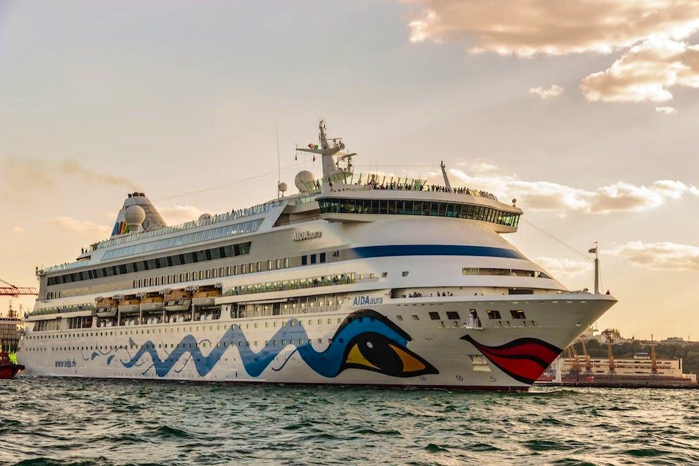 L'acquisto di «AidaAura» non è ancora concluso: la nave deve essere rinnovata in modo estensivo per la crociera di tre anni.