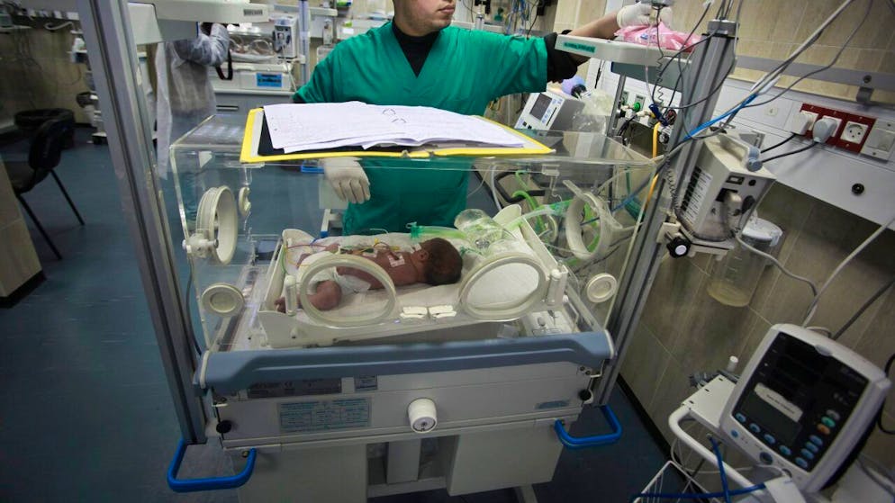 Medio Oriente. L'ONU avverte, a rischio 120 neonati nelle incubatrici degli ospedali di Gaza