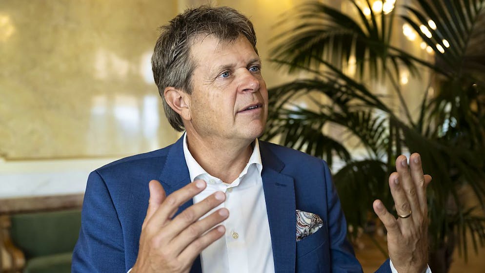 Il presidente dei Verdi liberali, Jürg Grossen, è poco ottimista alla luce dei risultati parziali che vedono il suo partito in perdita di velocità.