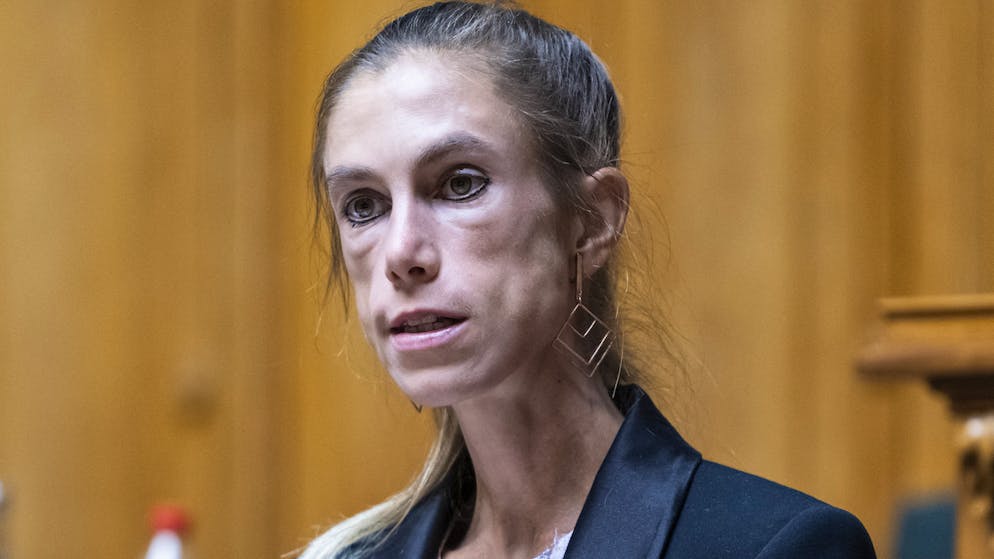 Diese Politiker müssen ihr Pult räumen. Auch die Zürcher Grüne Meret Schneider darf nicht mehr in Bern politisieren.