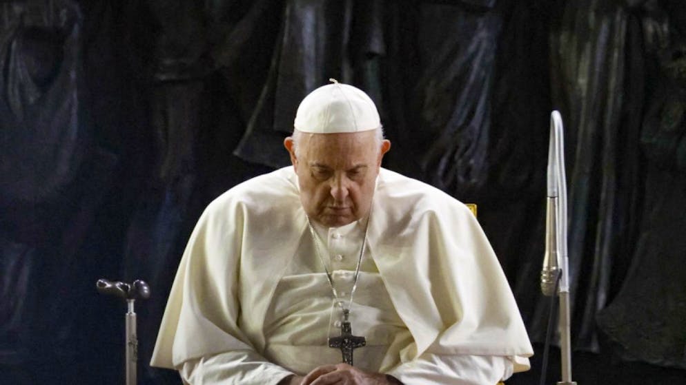 Papa Francesco ha accettato le dimissioni di mons. Kaszak. (Foto simbolica)