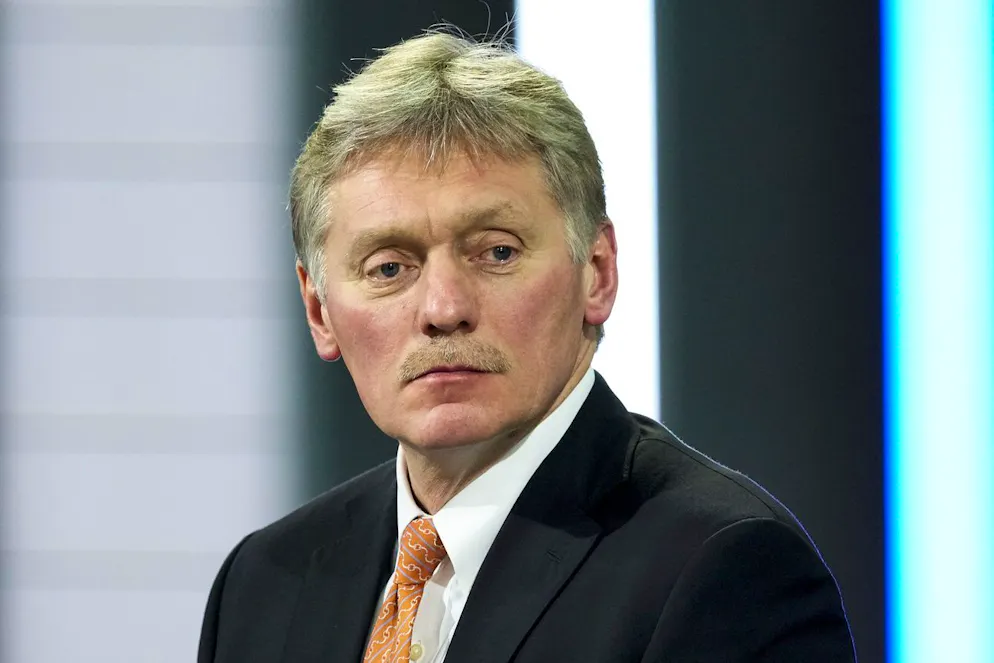 «Le fait d'être prêt doit reposer sur quelque chose (...). Jusqu'à présent, cela ne peut être perçu que comme des paroles vides de sens», a balayé mercredi le porte-parole de la présidence russe, Dmitri Peskov, devant la presse. (archives)