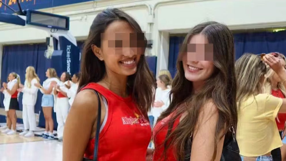 Malibu: il figlio di un milionario si schianta con l'auto e uccide quattro studentesse, lui ne esce illeso. Anche Niamh Rolston (20 anni), qui a sinistra in compagnia di Asha Weir, ha perso la vita nell'incidente.