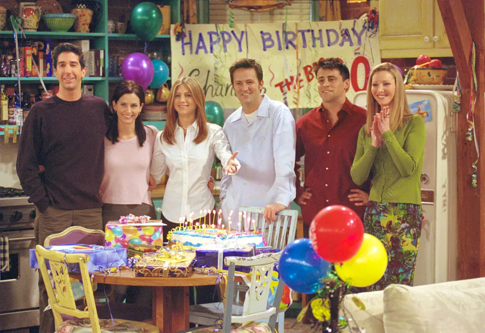 Matthew Perry (vierter von links) spielte zehn «Friends»-Staffeln lang an der Seite von David Schwimmer, Courteney Cox Arquette , Jennifer Aniston, Matt LeBlanc und Lisa Kudrow.
