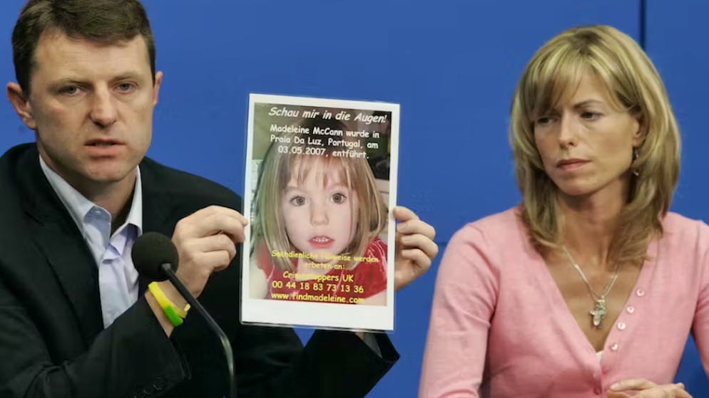 Figlia scomparsa 16 anni fa. La polizia si scusa per la prima volta con i genitori di Maddie McCann