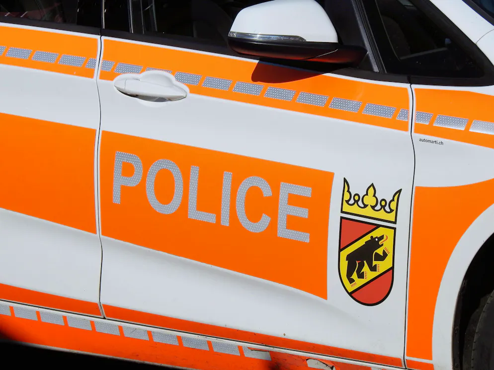 Die Berner Polizei ist vor Ort. (Symbolbild)
