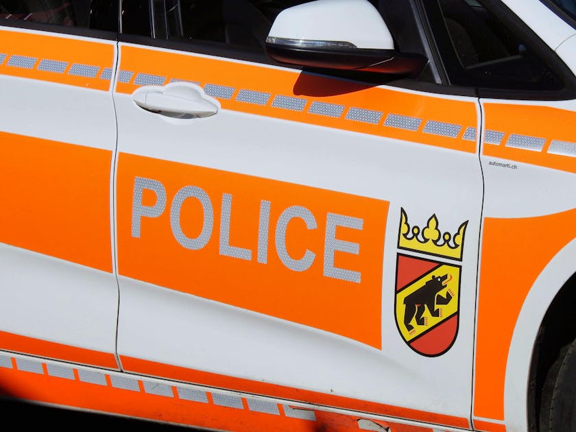 Lenker stürzt in Thun mit Auto in die Aare und verunglückt blue News