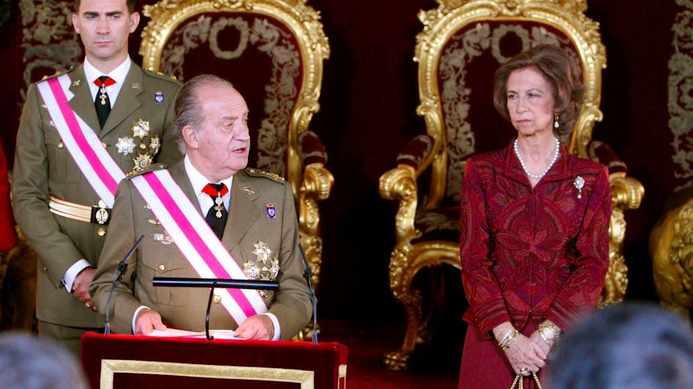 Sehnsucht nach der Ehefrau. Der verbannte spanische Ex-König bricht sein Schweigen