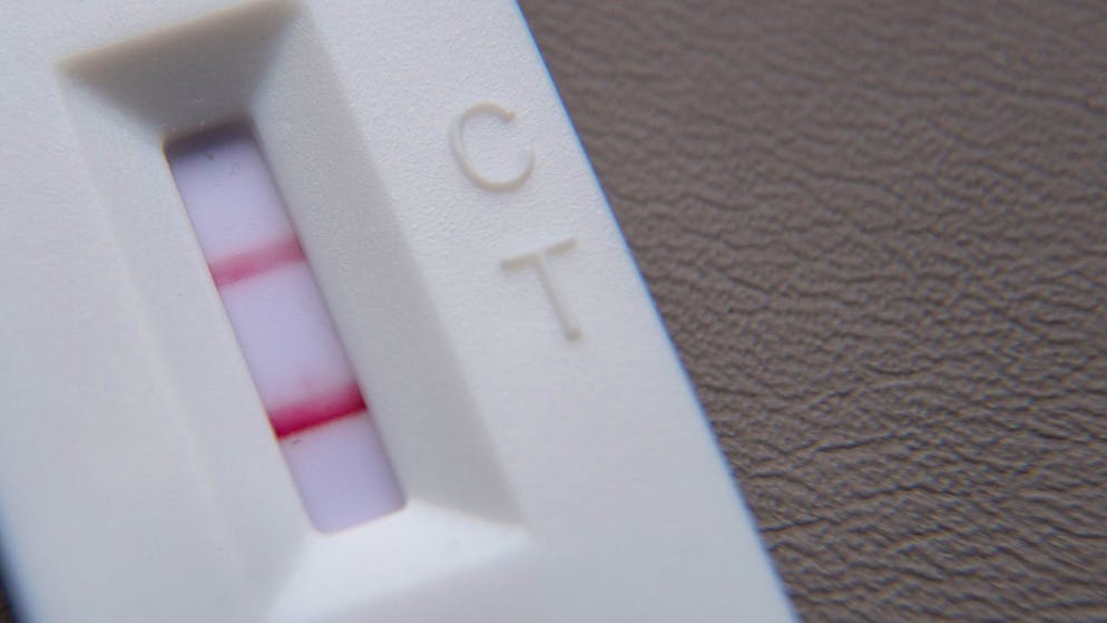 Kränkelnde Schweiz. Expertin: «Diese Welle ist etwas ganz Neues für Corona»