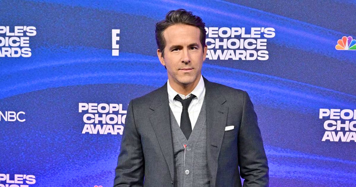 Ryan Reynolds perde oltre 10 milioni con la sua squadra di calcio gallese blue News Ryan Reynolds perde oltre 10 milioni con la sua squadra di calcio gallese blue News