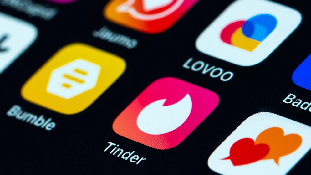 Tinder ist out. Studierende kehren Dating-Apps den Rücken
