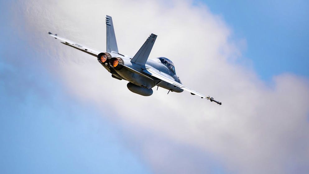 Ein F/A-18 Kampfflugzeug der Schweizer Luftwaffe.