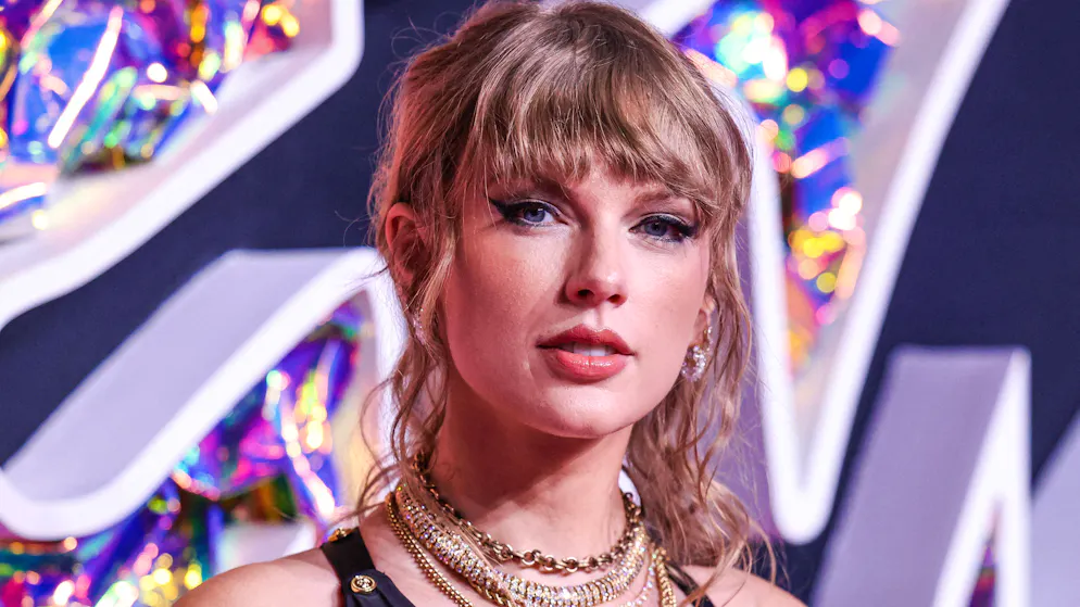 «The Eras Tour». Taylor Swifts Konzertfilm gibt's jetzt auf Disney+