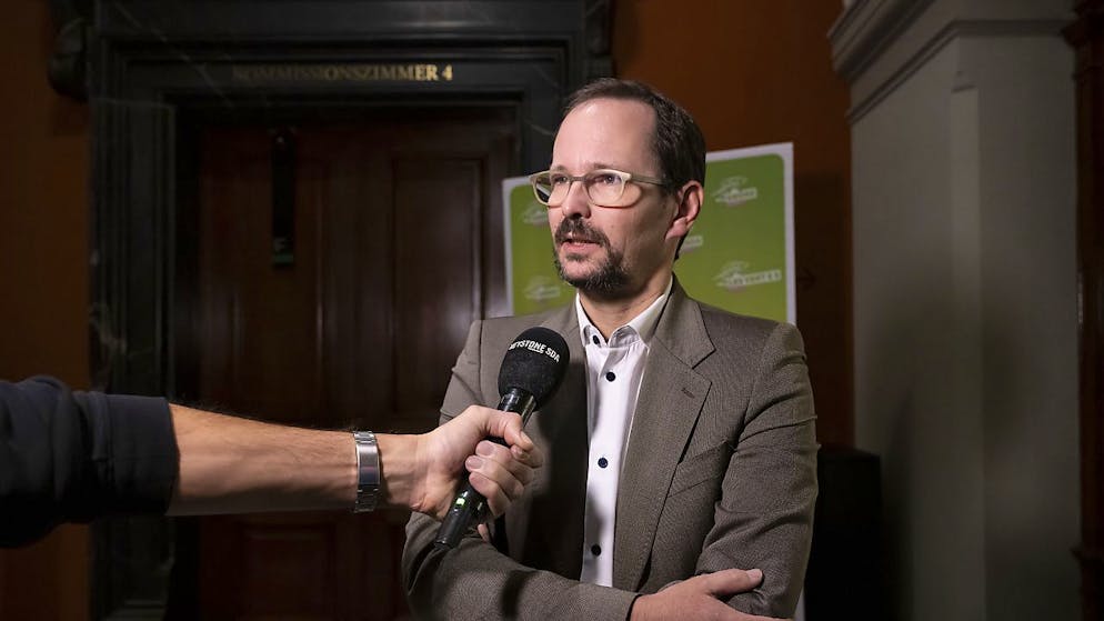 «Je suis le visage de cette défaite». Balthasar Glättli quitte la présidence des Vert-e-s