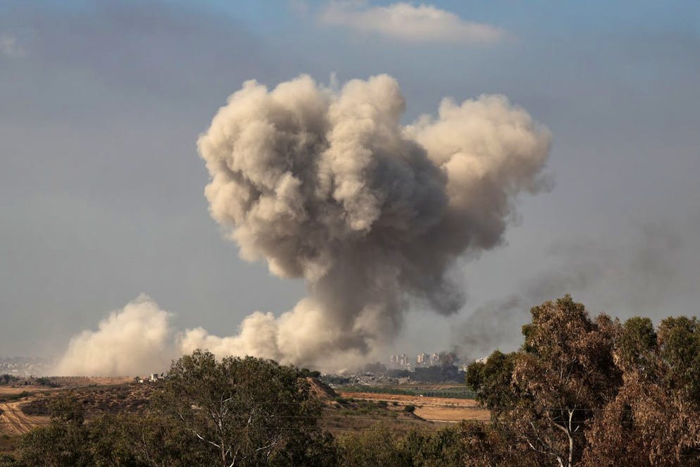 I bombardamenti nella striscia di Gaza continuano dopo la fine del cessate il fuoco.