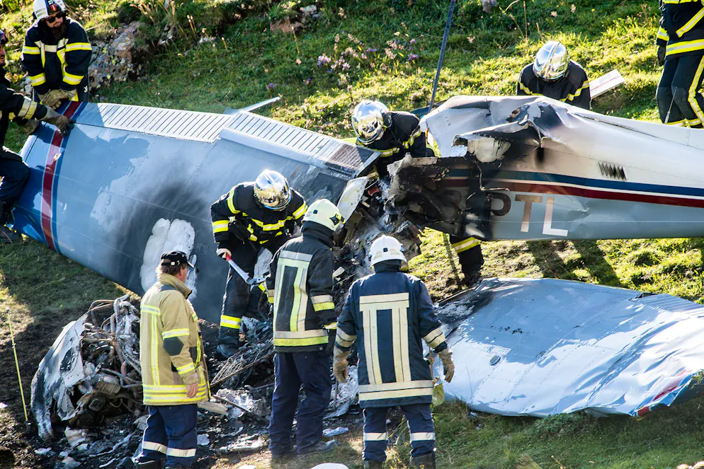 Das Kleinflugzeug stürzte am 20. August 2017 am Sanetschpass im Wallis ab.