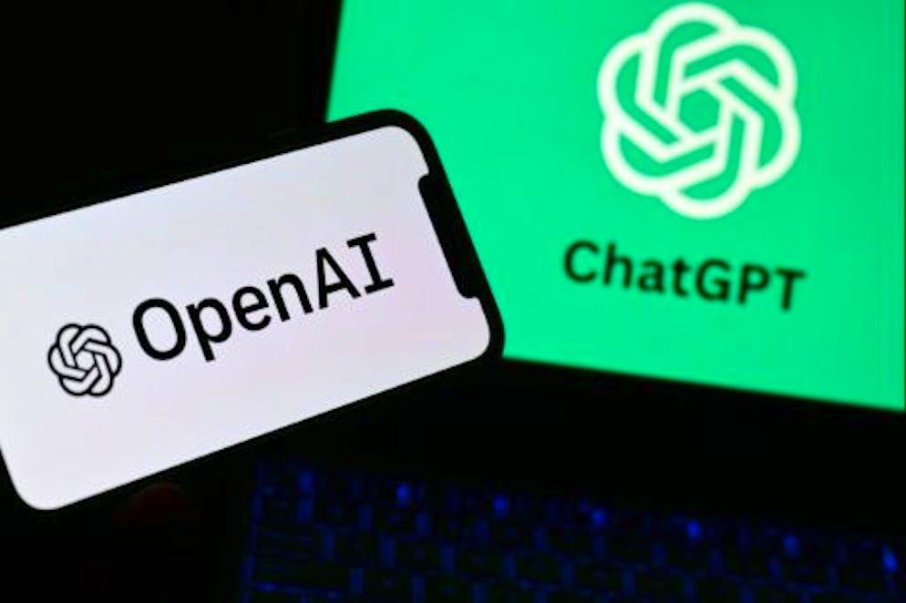 Crise existentielle chez OpenAI, la crainte de dérives de l'IA en question - Gallery. OpenAI est menacé de disparition après le débarquement de son patron, Sam Altman, qui a déclenché une crise majeure sur fond de craintes quant aux dangers potentiels de l'IA