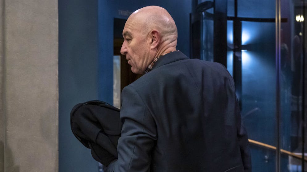 Showdown im Bundesratsrennen. Auch Gerüchte um diverse Sprengkandidaten machen die Runde. Das bürgerliche Lager könnte den Zürcher Ständerat Daniel Jositsch wählen, heisst es. Er war von der SP nicht aufs Ticket gesetzt worden. 