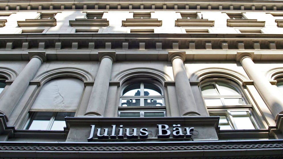 Selon des articles de presse, la banque aurait été affectée par les déboires financiers de l'investisseur René Benko, propriétaire du groupe Signa. (KEYSTONE/Alessandro Della Bella)