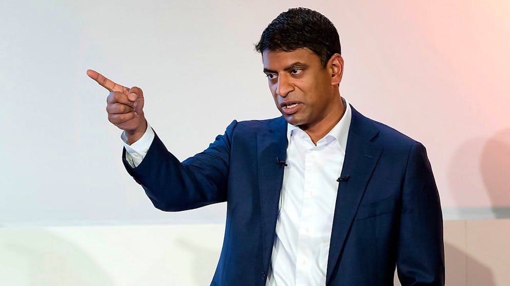 Novartis-CEO Vas Narasimhan verdient mehr als im letzten Jahr – schon wieder. 