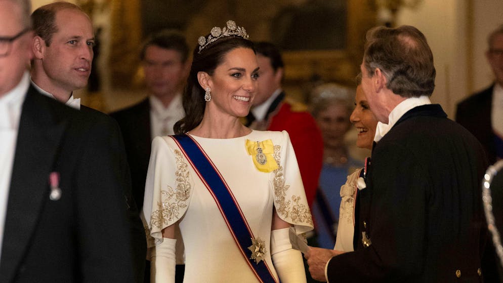 Ecco quale. La principessa Kate sorprende tutti con uno spettacolare gioiello