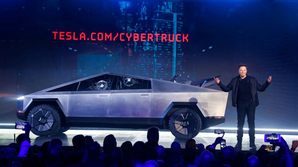 Ecken und Kanten. Tesla liefert erste Elektro-Pickups «Cybertruck» aus