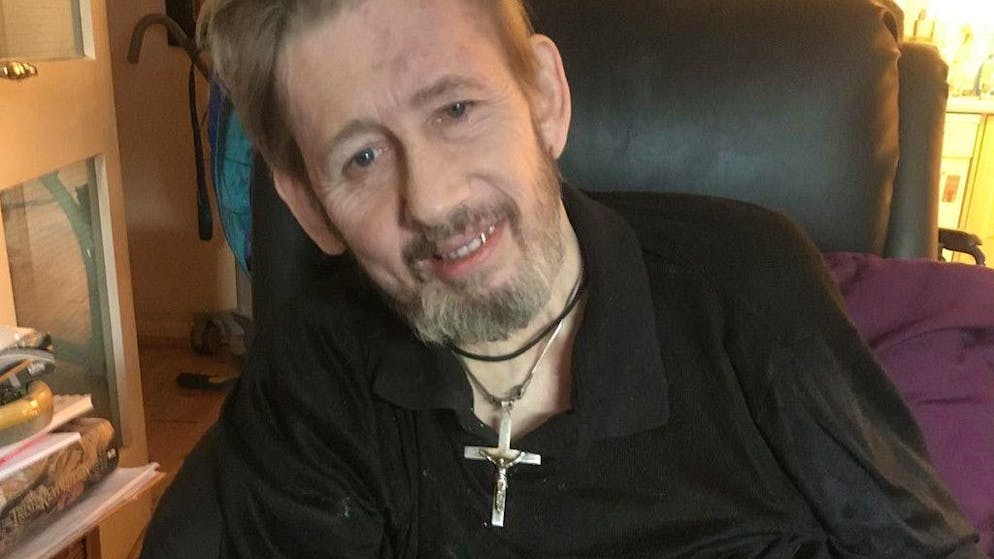 Spettacolo. Addio a Shane MacGowan: muore a 65 anni il frontman dei Pogues