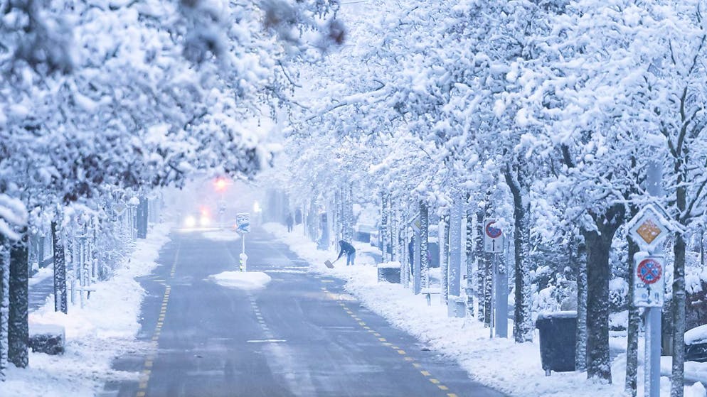 Viabilità. Grossi disagi al traffico e alcuni feriti in Svizzera a causa delle nevicate