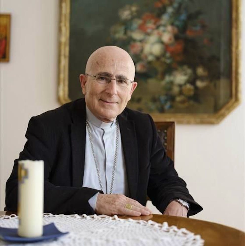 Il vescovo diocesano Joseph Maria Bonnemain