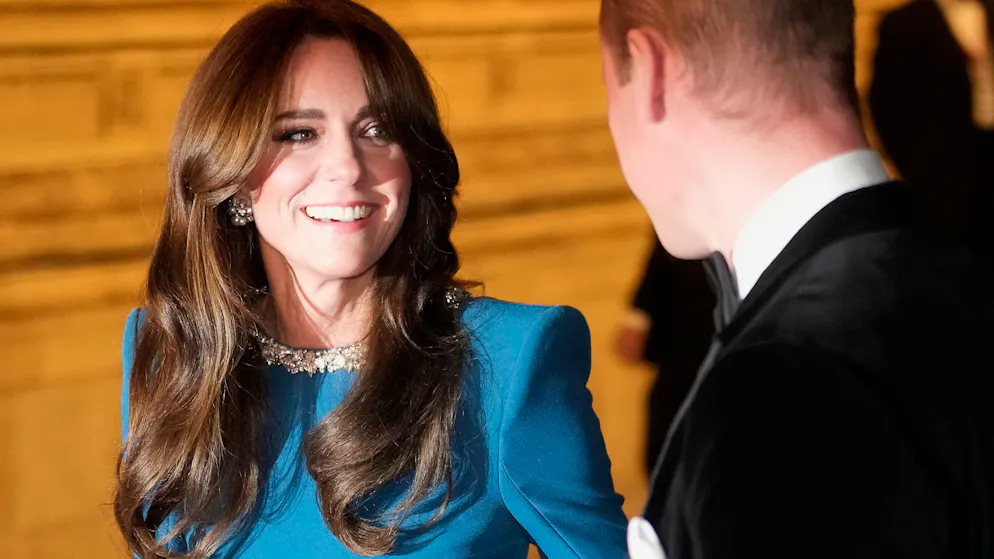 Dans la tourmente. La robe à message de Kate