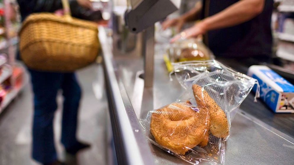 Il prezzo dei prodotti alimentari è però salito ancora più del 3% in un anno.