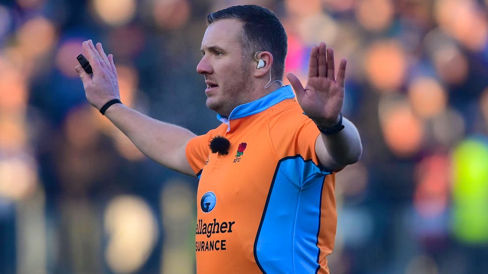 Mondial de rugby. Dégoûté par les insultes, l'arbitre vidéo de la finale fait une pause