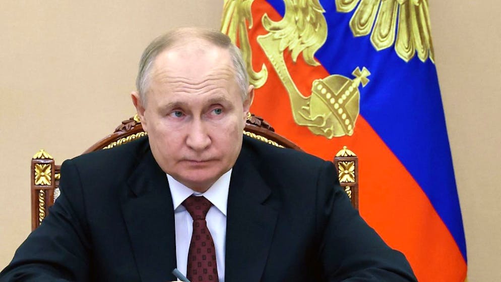 Vladimir Putin sarà ricevuto dal presidente emiratino Mohammed bin Zayed al Nayhyan e dal principe ereditario e leader di fatto dell'Arabia Saudita, Mohammad bin Salman. (Foto d'archivio)