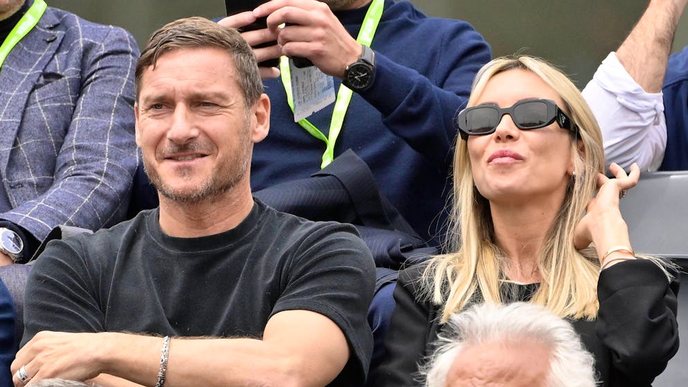 Diatriba. Totti e Noemi rispondono a Ilary Blasi. E Flavia Vento torna all’attacco