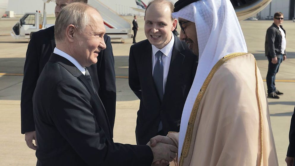 Russia-Emirati arabi. Putin: «Le relazioni con gli Emirati a livelli senza precedenti»