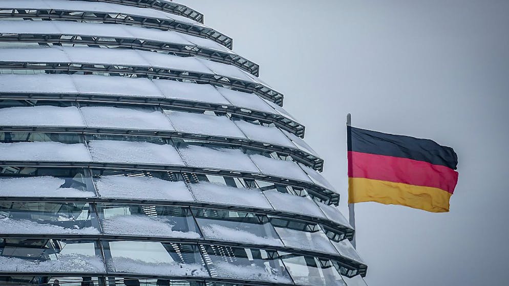Der deutsche Bundeshaushalt für das kommende Jahr kann aus Sicht der SPD-Fraktionsführung nicht mehr vor Jahresende verabschiedet werden.(Symbolbild) Foto: Kay Nietfeld/dpa