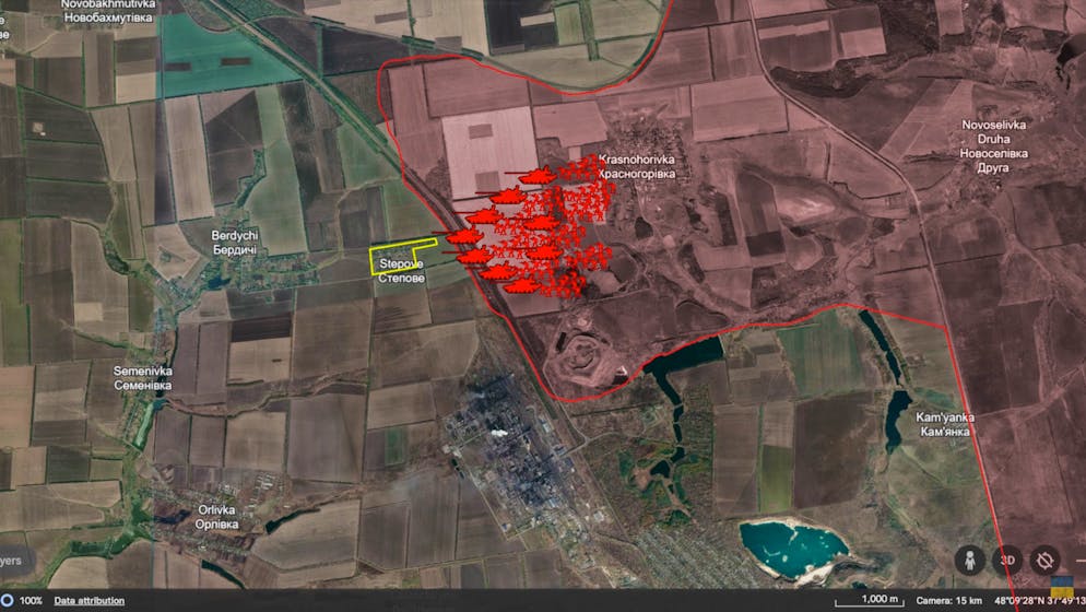 Pesanti combattimenti nel nord di Avdiivka. Nell'attacco successivo vengono schierati circa 100 soldati, supportati da dieci carri armati. Tuttavia, vengono distrutti dai droni mentre si avvicinano o tornano indietro.