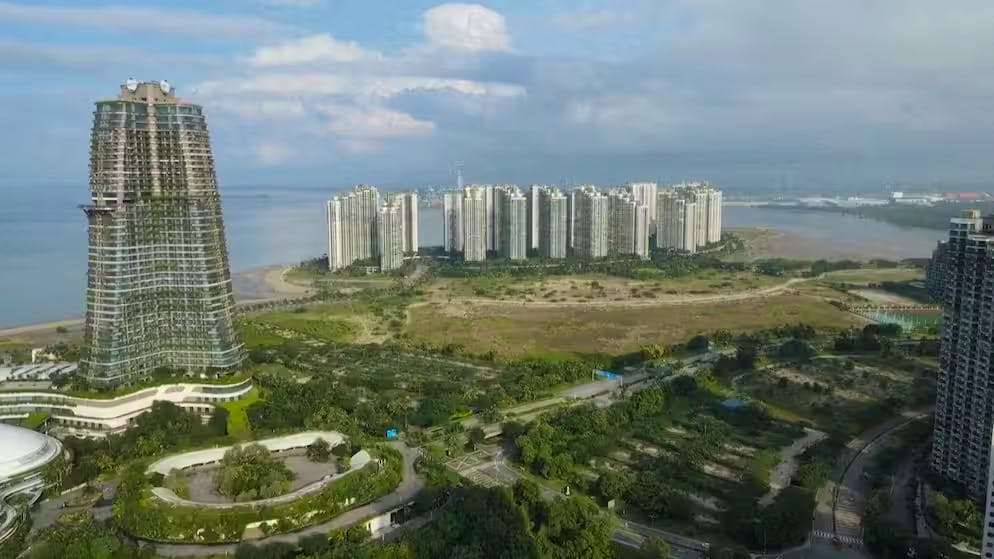 Forest city. «Forest city» était censée être un projet prospère. Mais cette cité conçue pour accueillir 700'000 habitants a viré à la ville fantôme.