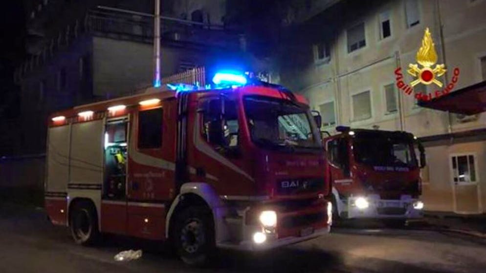 Fiamme in corsia. Incendio in un ospedale romano, quattro morti e 200 evacuati