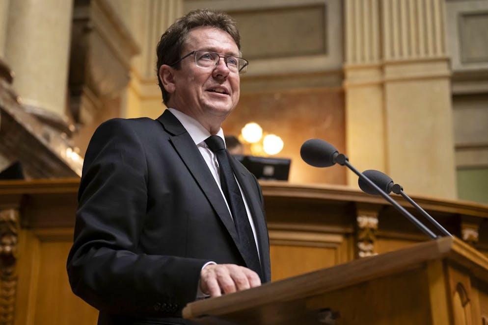 L'elezione del Consiglio federale del 13 dicembre 2023. Albert Roesti riceve 189 voti, ma ci sono anche 26 schede bianche.