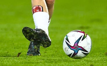 Mandatory Credit: Photo by Kieran McManus/Shutterstock 12603417cy The Arsenal shinpads of Emile Smith Rowe of England San Marino v England, FIFA World Cup, WM, Weltmeisterschaft, Fussball 2022 Qualifying, Group I, Football, San Marino Stadium, Serravalle, San Marino - 15 Nov 2021 EDITORIAL USE ONLY No use with unauthorised audio, video, data, fixture lists, club/league logos or live services. Online in-match use limited to 120 images, no video emulation. No use in betting, games or single club/league/player publications. San Marino v England, FIFA World Cup 2022 Qualifying, Group I, Football, San Marino Stadium, Serravalle, San Marino - 15 Nov 2021 EDITORIAL USE ONLY No use with unauthorised audio, video, data, fixture lists, club/league logos or live services. Online in-match use limited to 120 images, no video emulation. No use in betting, games or single club/league/player publications. PUBLICATIONxINxGERxSUIxAUTXHUNxGRExMLTxCYPxROMxBULxUAExKSAxONLY Copyright: xKieranxMcManus/Shutterstockx 12603417cy 