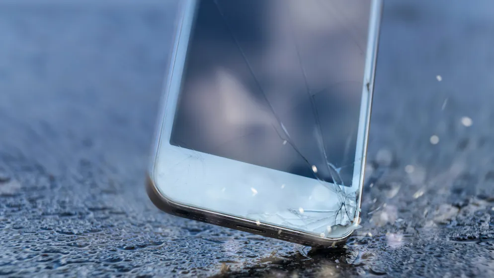 Handy beschädigt?. Die 6 häufigsten Handy-Schäden – und was du tun kannst