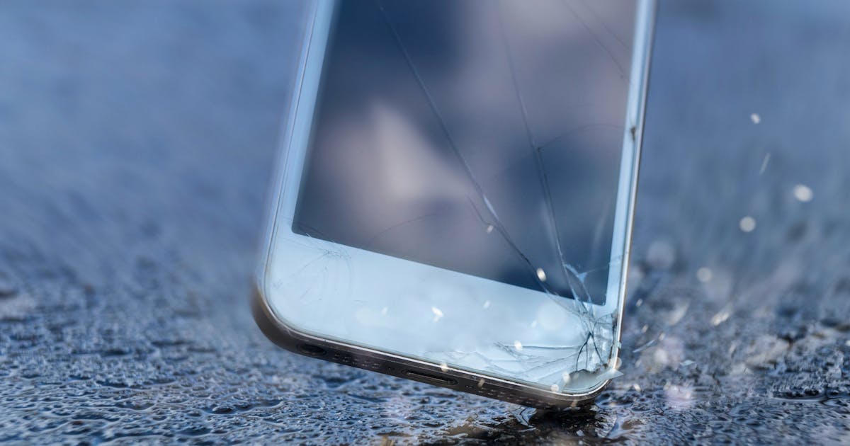 Cell Phone Damage?: The 6 Most Common Cell Phone Damages — and What You Can Do