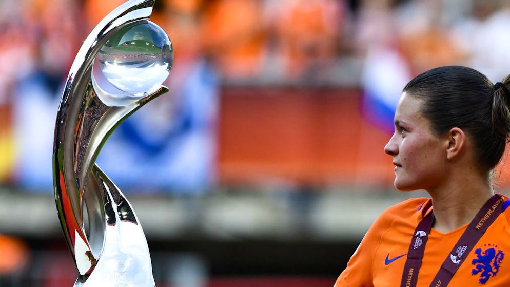 Sherida Spitse, vincitrice dell'Europeo 2017 con la sua Nazionale 