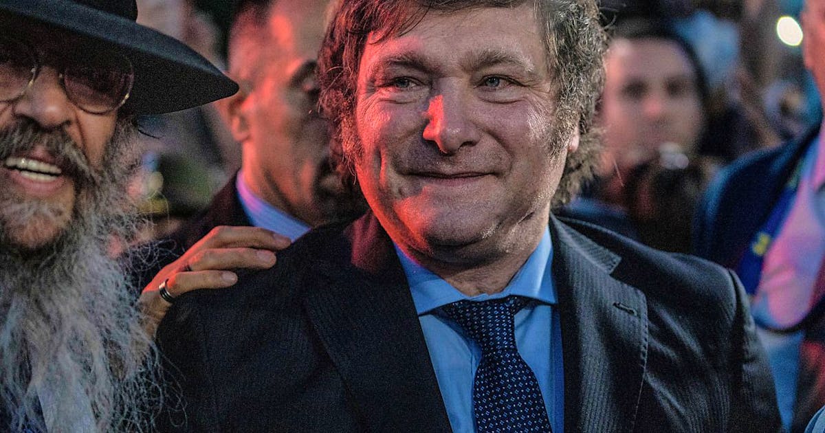 Politik: Argentiniens ultraliberaler Präsident Milei leitet Reformen ...