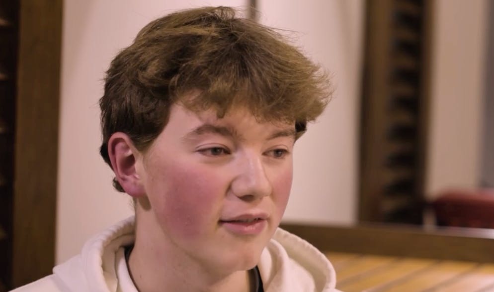 Lo giovane britannico Alex Batty è stato rapito dalla madre sei anni fa ed è stato ritrovato in Francia pochi giorni fa. Ora ha rilasciato la sua prima intervista al The Sun.