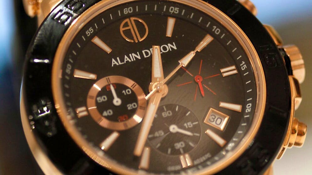 La lotta incessante per debellare la piaga della contraffazione ha portato a un milione di confische di orologi svizzeri falsi in tutto il mondo. (Foto simbolica)