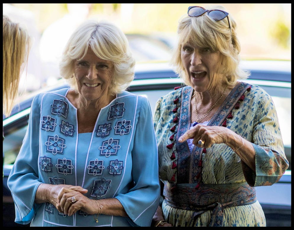 Annabel, la sorella di Camilla. Camilla e la sorella Annabel Elliot partecipano a un ricevimento presso l'asilo nido del Ducato di Cornovaglia a Lostwithiel (2018).